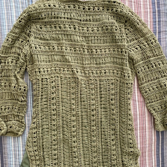 Roaman’s Crochet Sweater - Picture 4 of 4